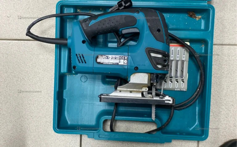 Электролобзик makita 4350FCT