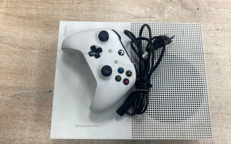 Приставка Xbox One S 500 ГБ