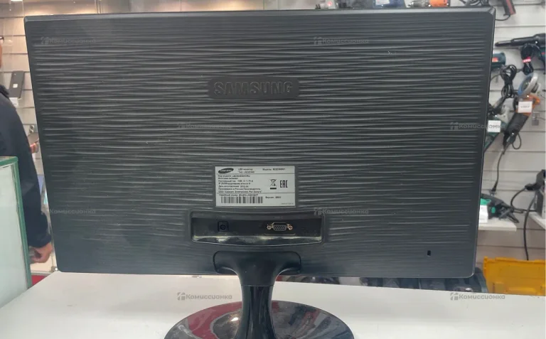 Монитор Samsung LS22D300