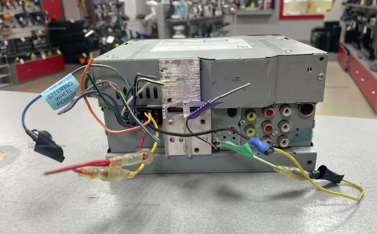 Автомагнитола JVC KW-V11