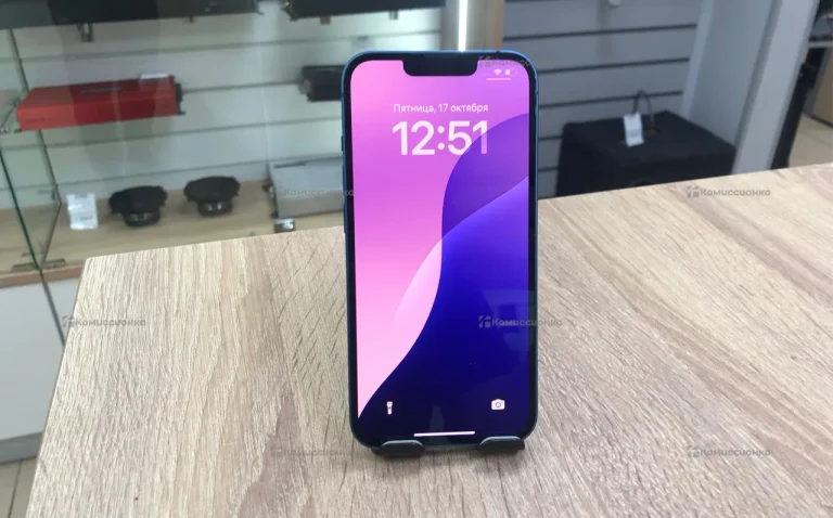 Apple iPhone 13 4/128 ГБ