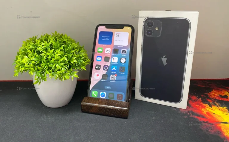 Apple iPhone 11 4/64 ГБ