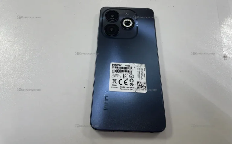 Infinix Smart 8 4/128 ГБ