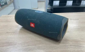 JBL Charge 4
