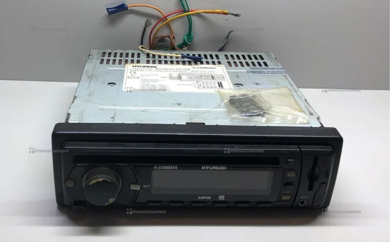 Автомагнитола  Hyundai H-CDM8065