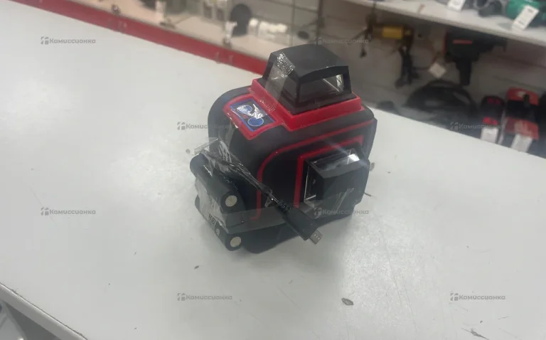 Лазерный уровень SIL sl cube 12r