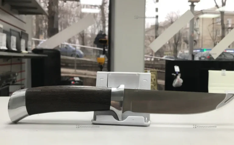 Нож Лев сталь 65х13