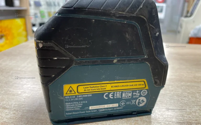 Лазерный уровень Bosch GCL 2-15 Professional + RM