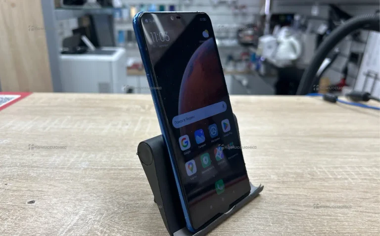 Xiaomi Mi 8 Lite 4/64 ГБ