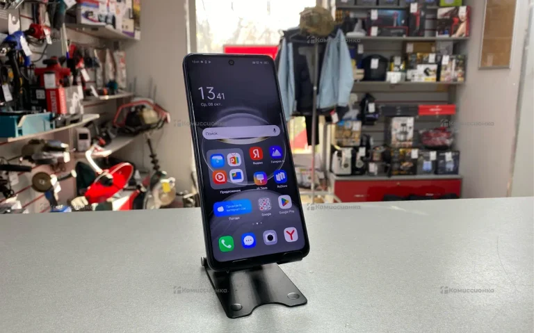 Tecno Spark 30 8/256 ГБ