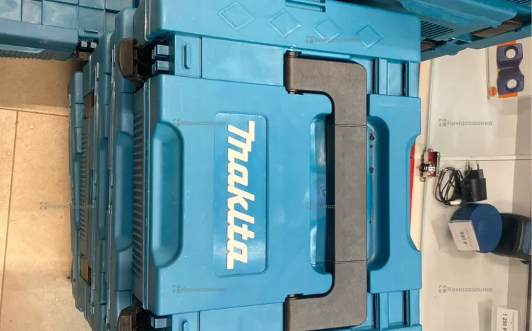 Набор инструментов Makita Rep 4в1