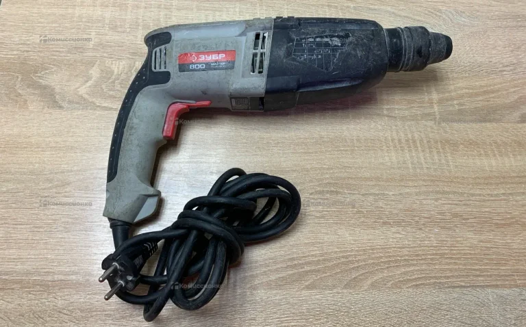 Перфоратор зубр п26 800