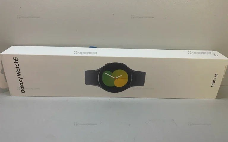 Часы  Samsung galaxy watch 5