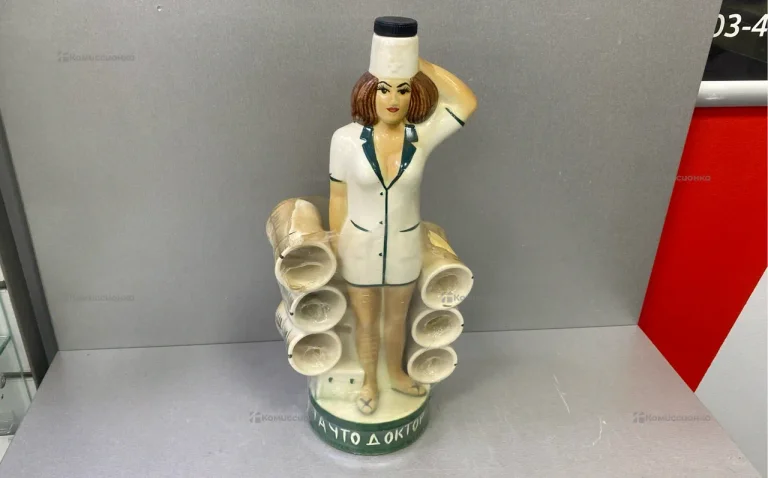 Графин с рюмками «Та что доктор прописал»