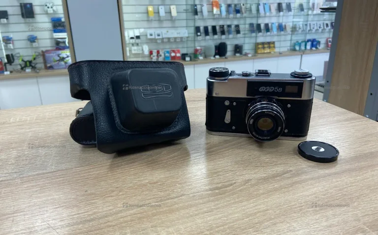 Фотоаппарат  ФЭД 5В