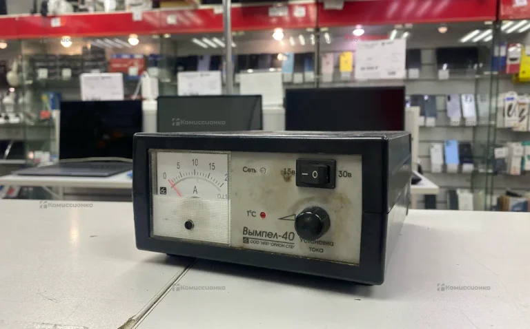 Зарядное устройство авто Вымпел-40