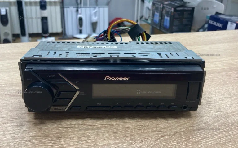 Автомагнитола Pioneer MVH-S100UI