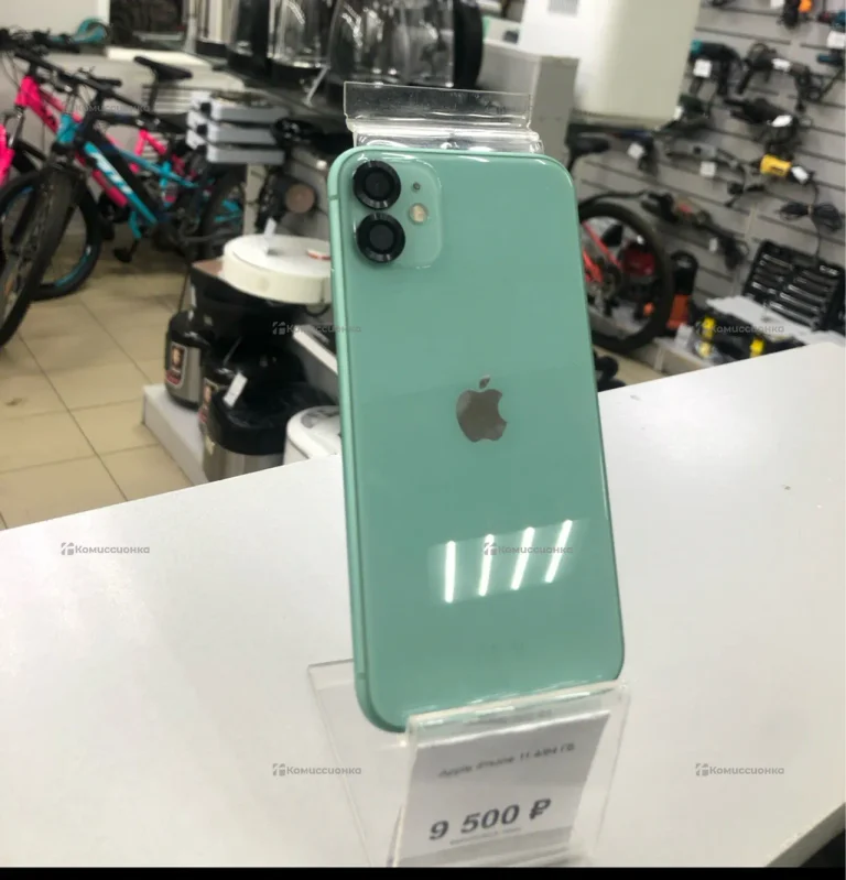 Apple iPhone 11 4/64 ГБ