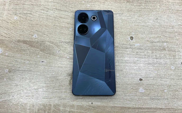 Tecno Camon 20 8/256 ГБ