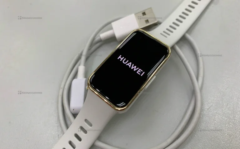 Часы  Huawei Band 9