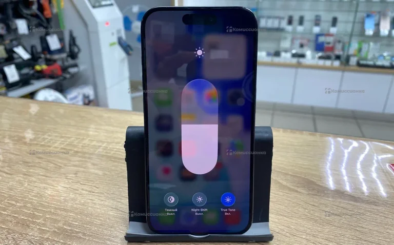 Apple iPhone 15 Pro 8/128 ГБ