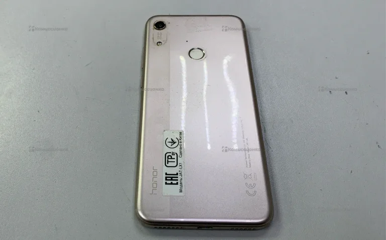 Honor 8A 2/32 ГБ