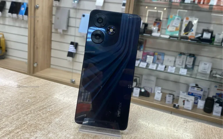 Infinix Hot 30 4/128 ГБ