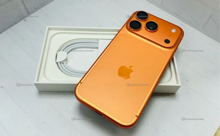 Apple iPhone 17 Pro 8/256 ГБ