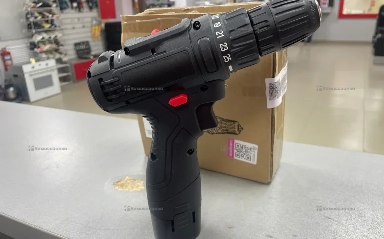 Аккумуляторный шуруповерт 12v