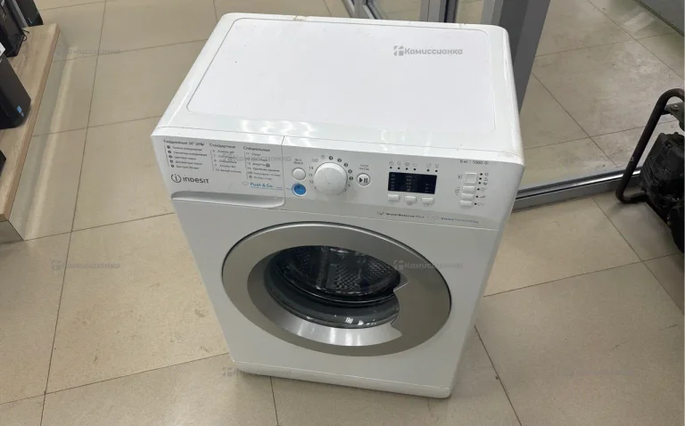 Стиральная машина  indesit 6kg