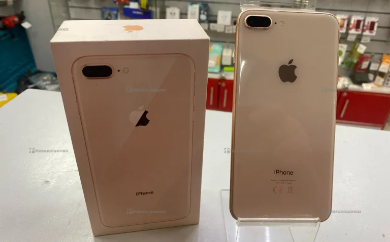 Apple iPhone 8 Plus 3/64 ГБ