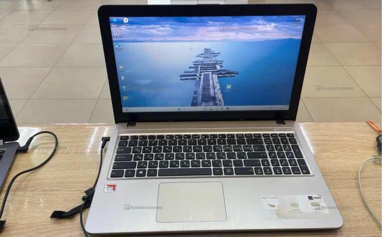 Ноутбук asus x540BA
