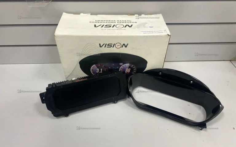 Приборная панель Vision Android Lada Vesta