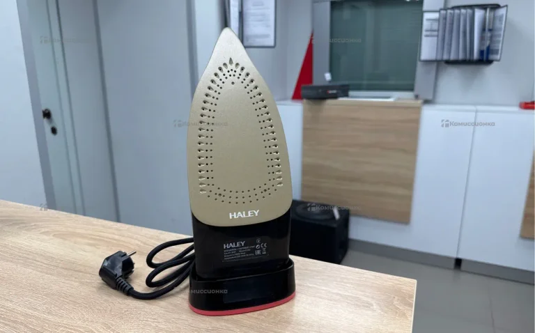 Паровой утюг HALEY HY-2057
