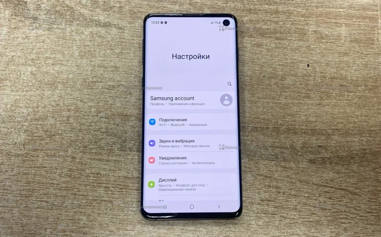 Samsung Galaxy S10 8/128 ГБ