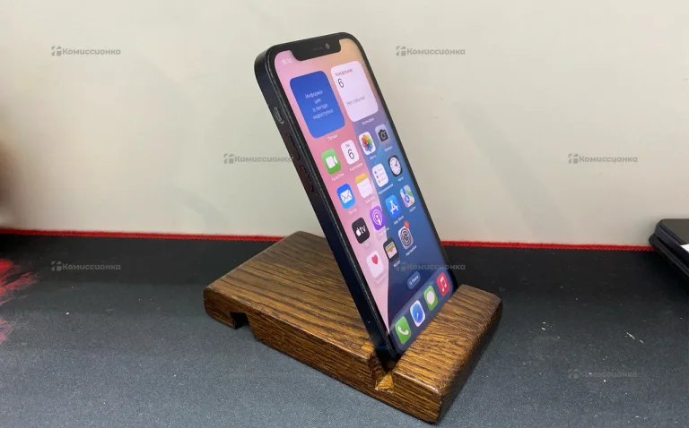 Apple iPhone 12 4/64 ГБ
