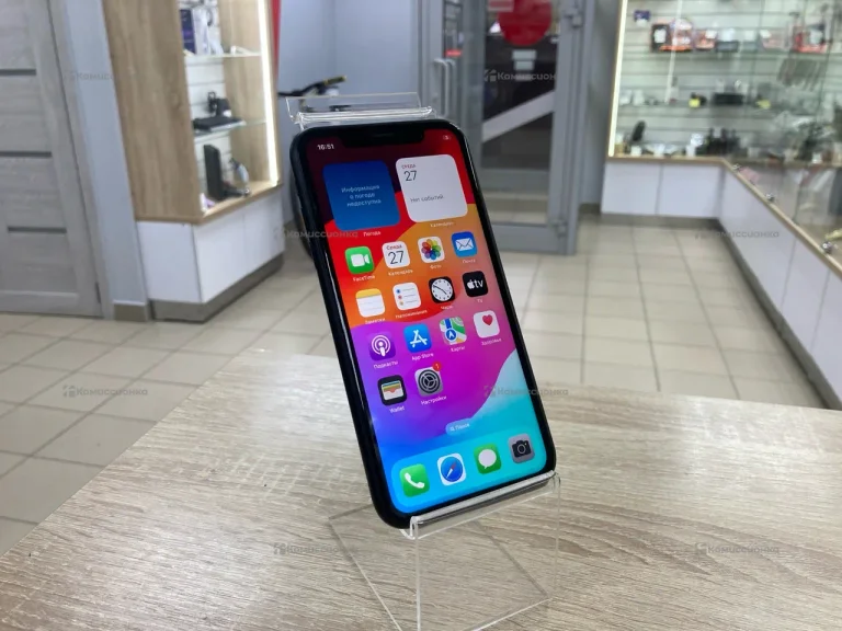 Apple Apple iPhone XR 64GB