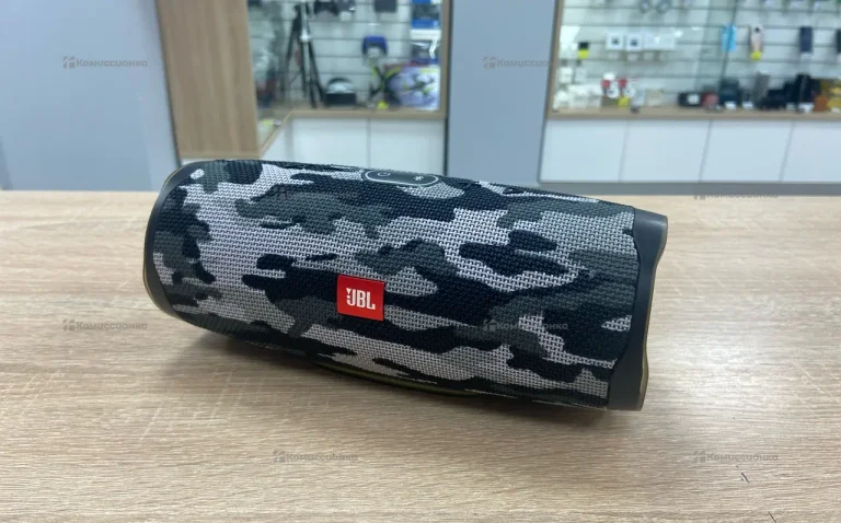Колонка  JBL Charge 4