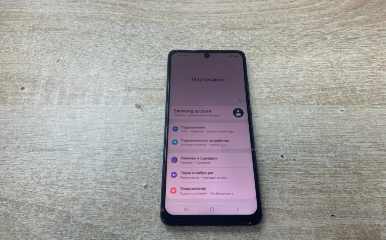 Samsung Galaxy A51 4/64 ГБ