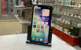 Apple iPhone 11 4/128 ГБ