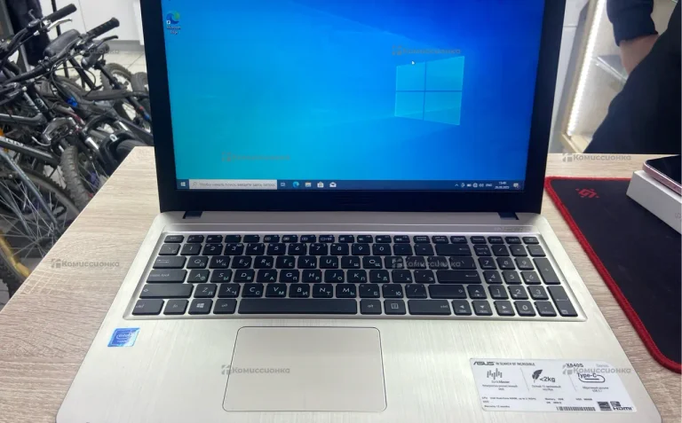 Ноутбук  Asus Vivobook
