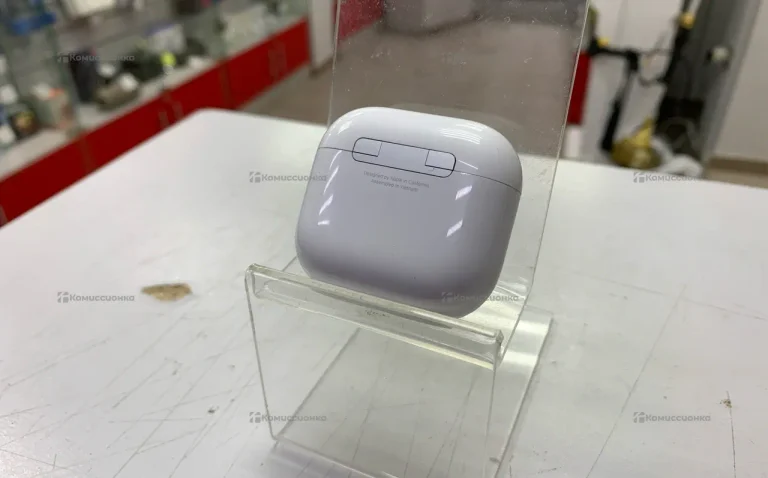 Наушники Apple Airpods 4