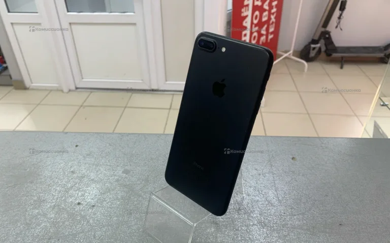 Apple iPhone 7 Plus 3/128 ГБ