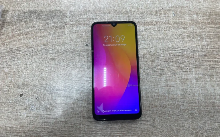 Xiaomi Redmi 7 3/32Gb