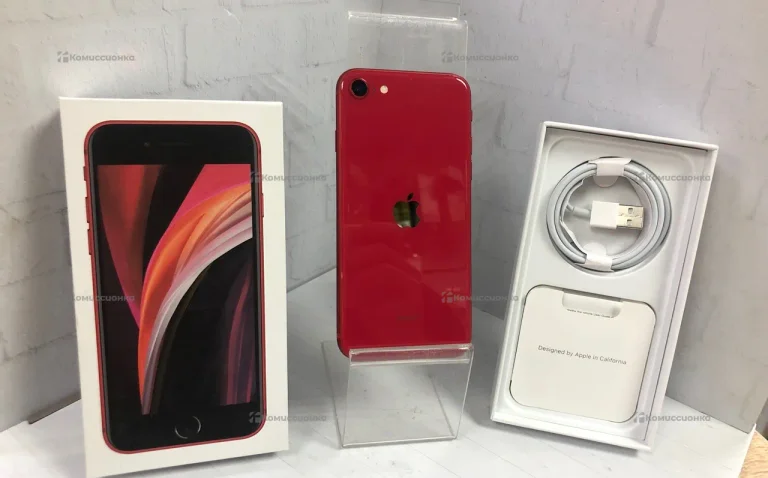 Apple iPhone SE (2020) 3/64 ГБ