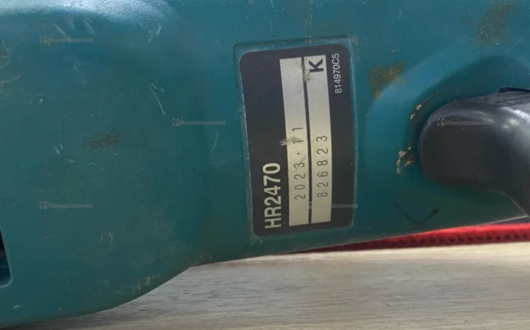 Перфоратор makita HR2470