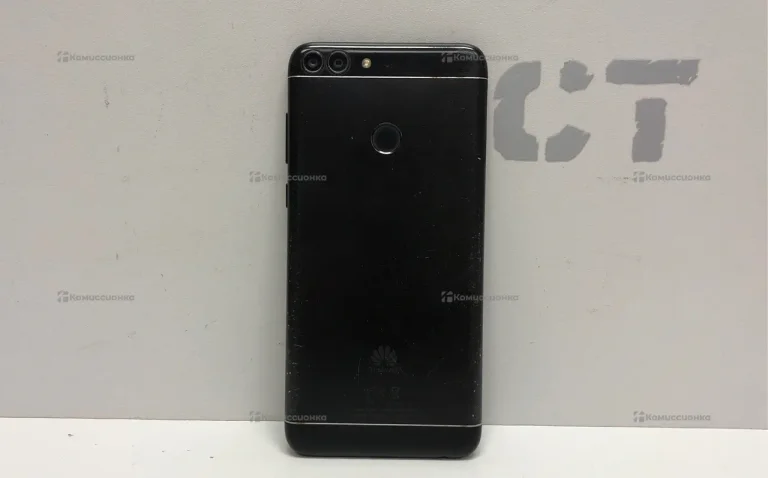 Huawei P smart 3/32 ГБ