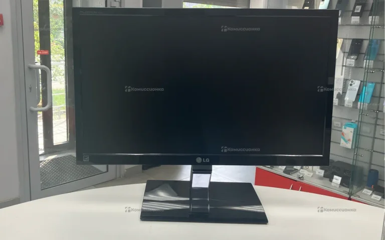 Монитор LG Flatron E2260V