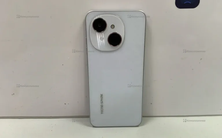 Tecno Spark Go 1 4/64 ГБ