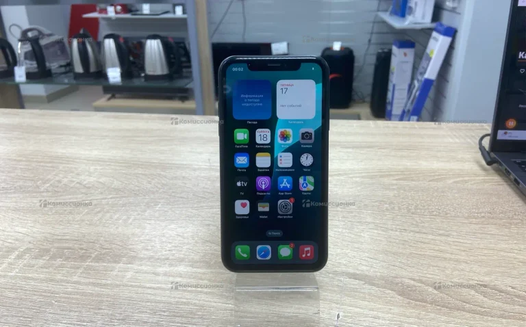Apple iPhone XR 3/64 ГБ